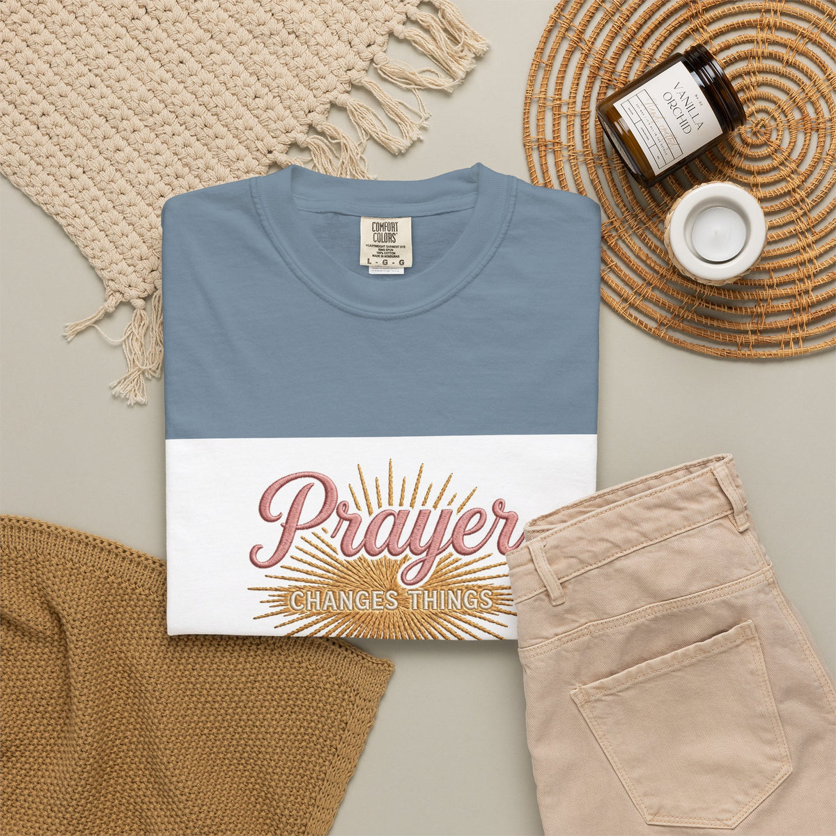 Prayer Changes Things – Christian T-Shirt