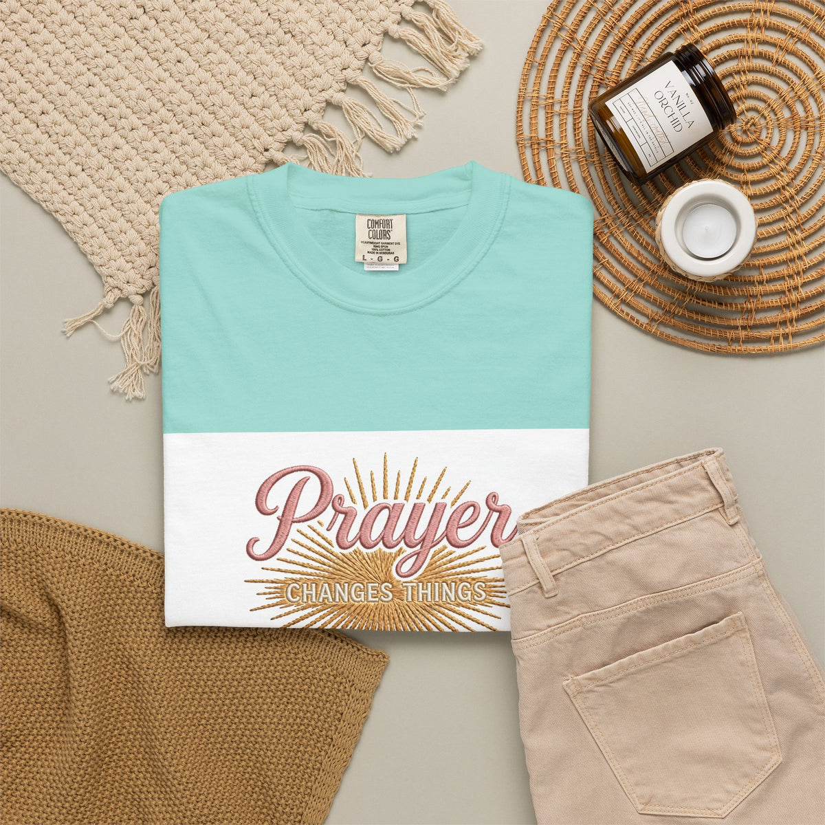 Prayer Changes Things – Christian T-Shirt