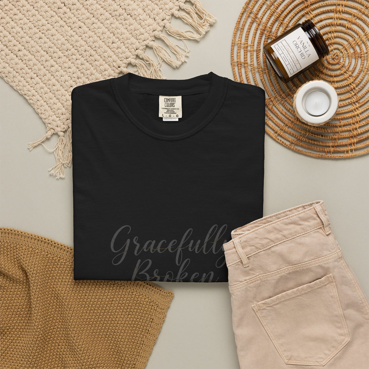 Gracefully Broken – Christian T-Shirt