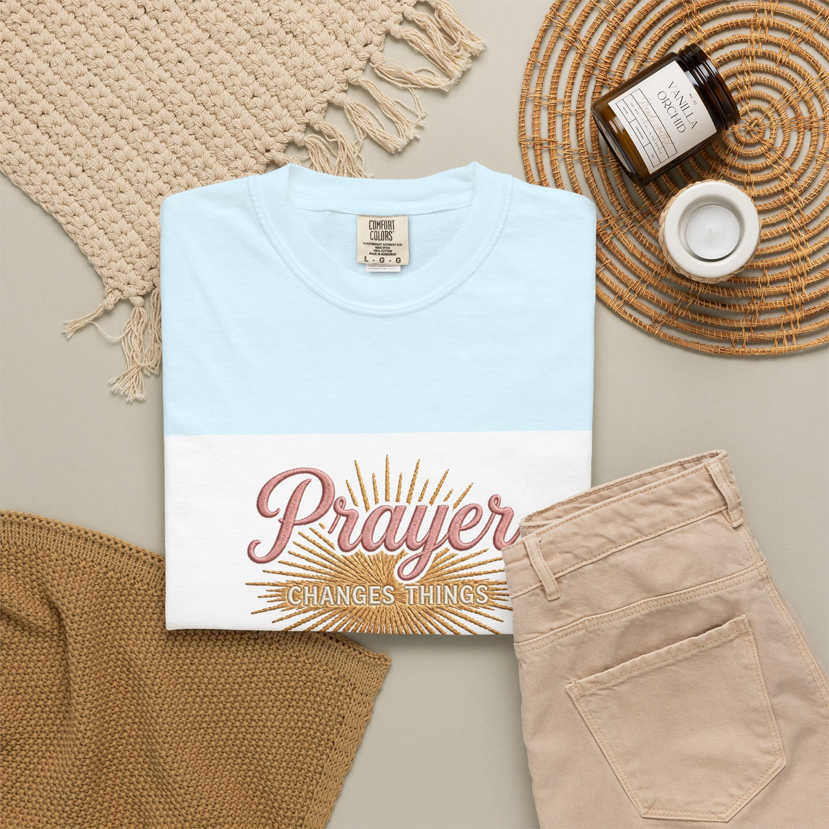 Prayer Changes Things – Christian T-Shirt